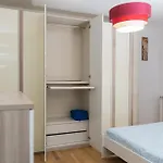 Trilocale Moderno- Sud- Aeroporti E Campus Apartamento Roma