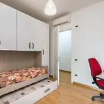 Apartamento Trilocale Moderno- Sud- Aeroporti E Campus *