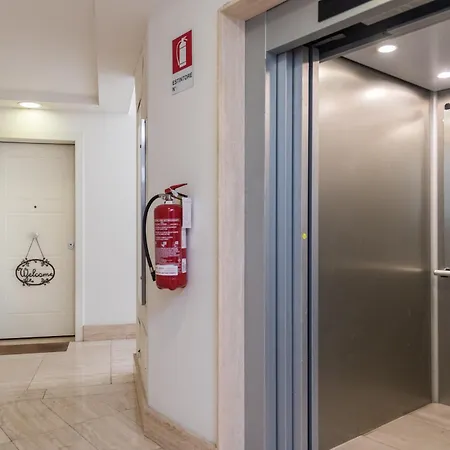 Trilocale Moderno- Sud- Aeroporti E Campus Apartamento *