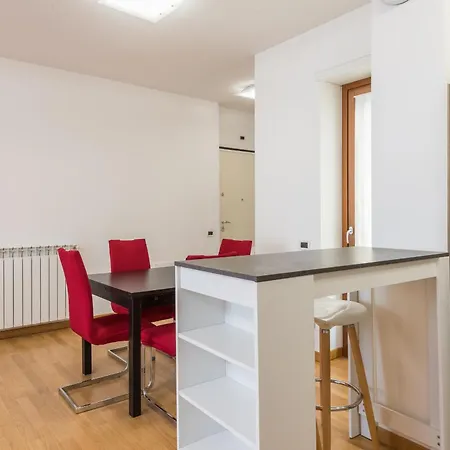 Trilocale Moderno- Sud- Aeroporti E Campus Apartamento Roma